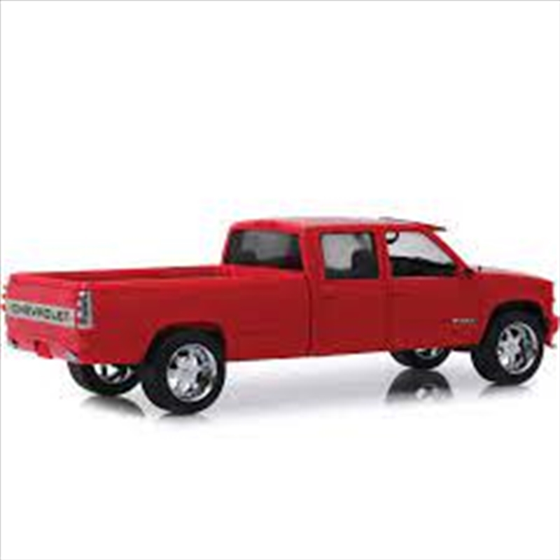 1:18 Victory Red 1997 Chev 3500 Crew Cab Silverado Artisan Collection/Product Detail/Figurines