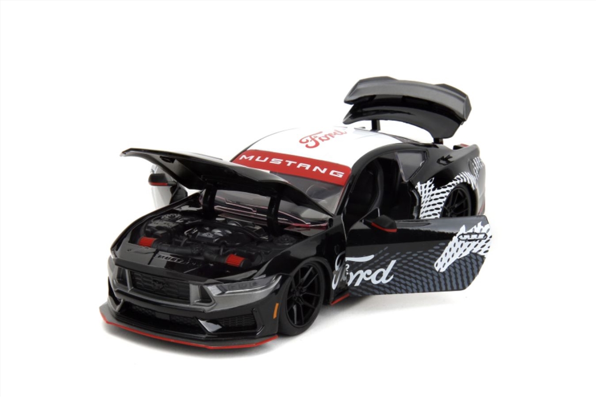 Big Time Muscle - 2024 Ford Mustang "Dark Horse" Edition 1:24 Scale Diecast Vehicle/Product Detail/Figurines