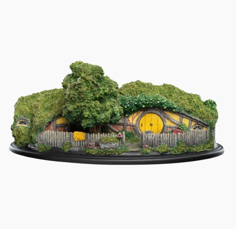 The Hobbit - #25 Gandalf's Cutting Hobbit Hole Diorama/Product Detail/Figurines