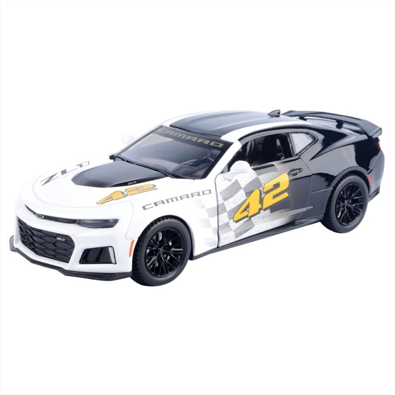 GT Racing - 1:24 2017 Chevrolet Camaro ZL1/Product Detail/Figurines