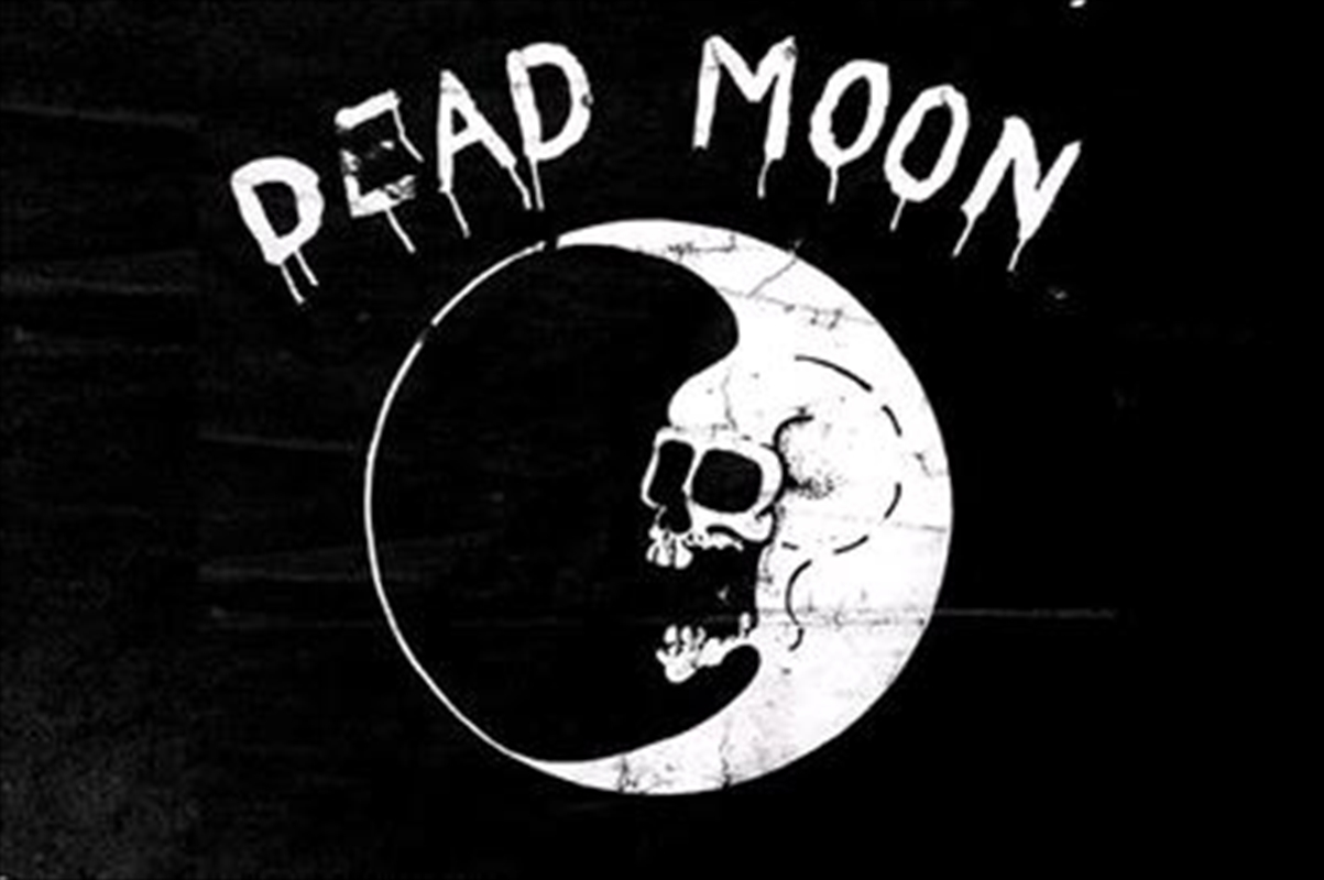 Dead Moon - The Book/Product Detail/Alternative