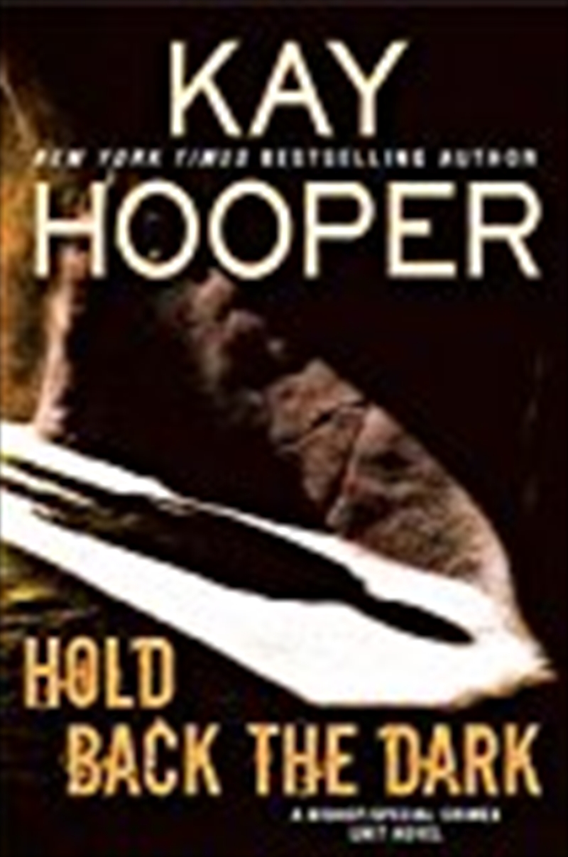 Hold Back The Dark/Product Detail/Thrillers & Horror Books