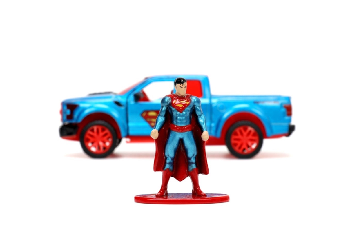 DC - 2017 Ford F-150 Raptor W/Superman 1:32 Scale/Product Detail/Figurines